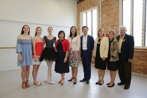 Premier Annastacia Palaszczuk, Arts Minister Leanne Enoch, Queensland Ballet Artistic Director Li Cunxin, and the Baden-Clay family congratulate Queensland Ballet Academy student Taji Hennessy